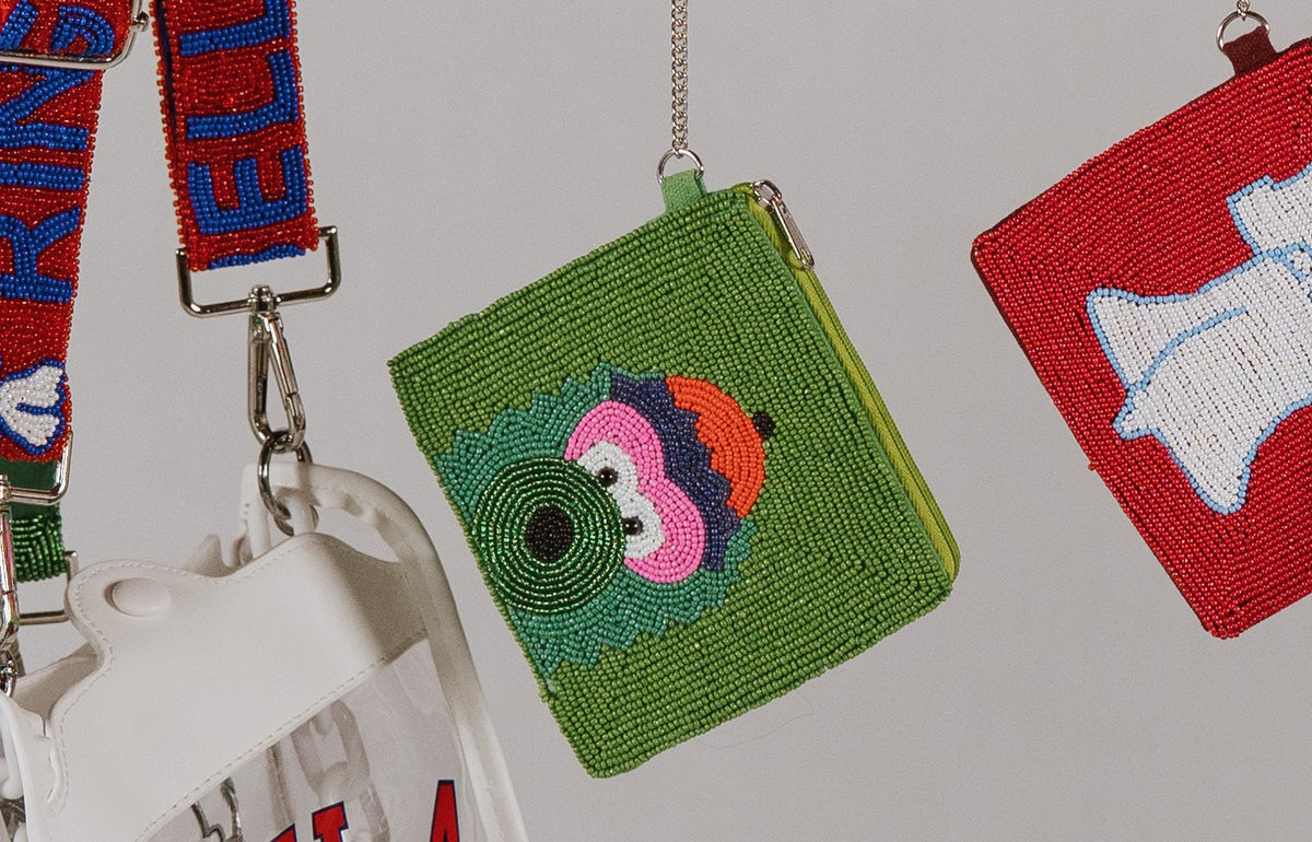 Philadelphia Mascot Beaded Coin Purse
